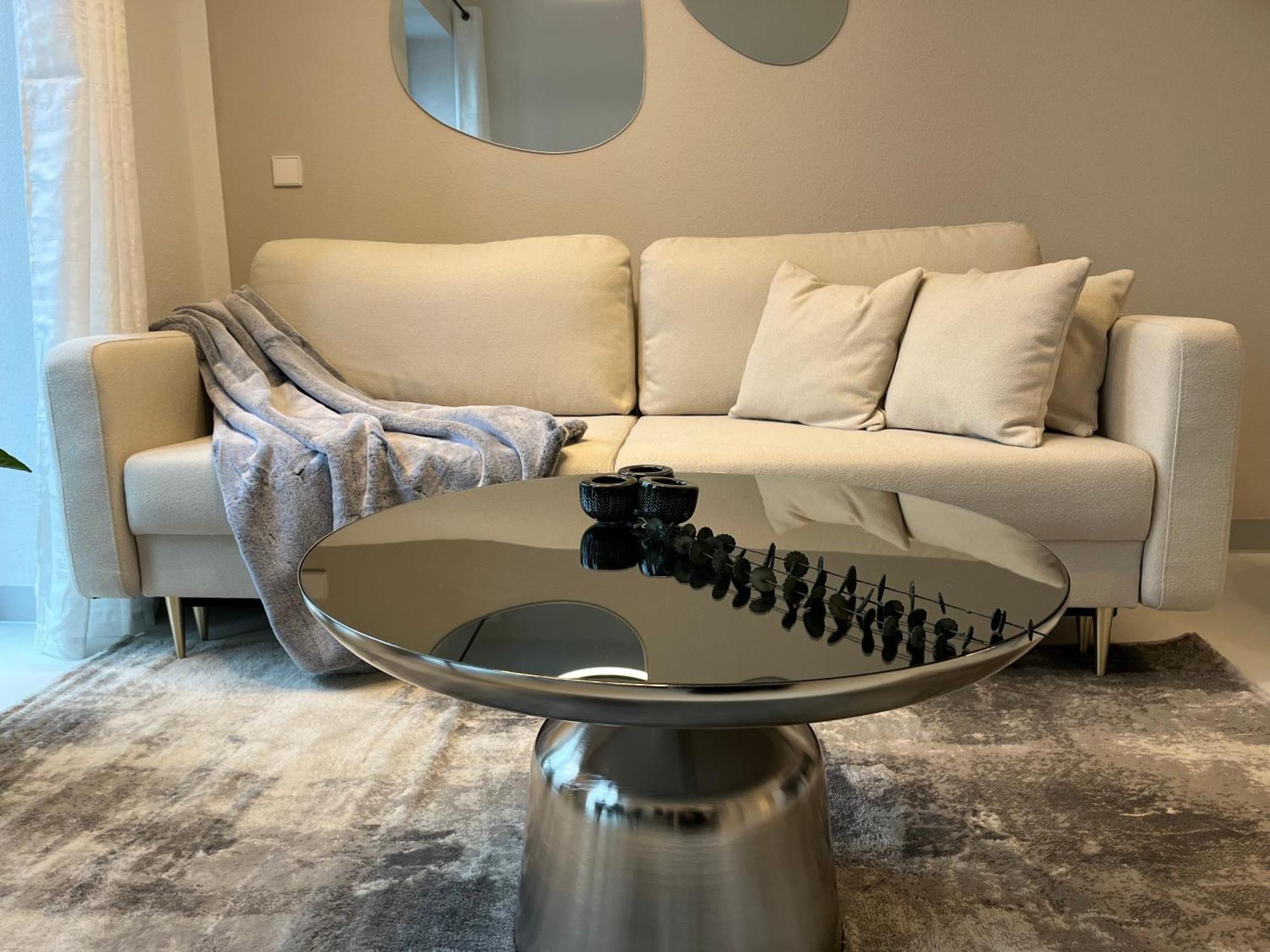 Stuttgart Lux Living - Stilvolles Wohnen Im Zentrum Habitación foto