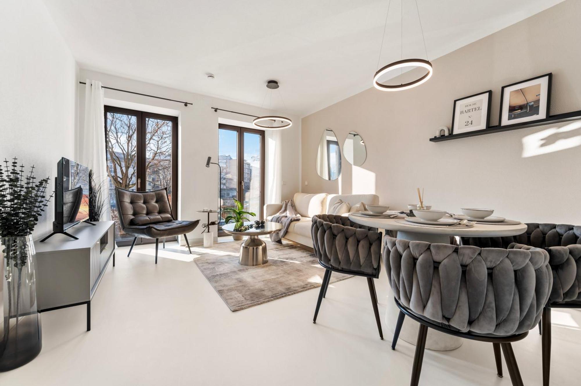 Stuttgart Lux Living - Stilvolles Wohnen Im Zentrum Exterior foto