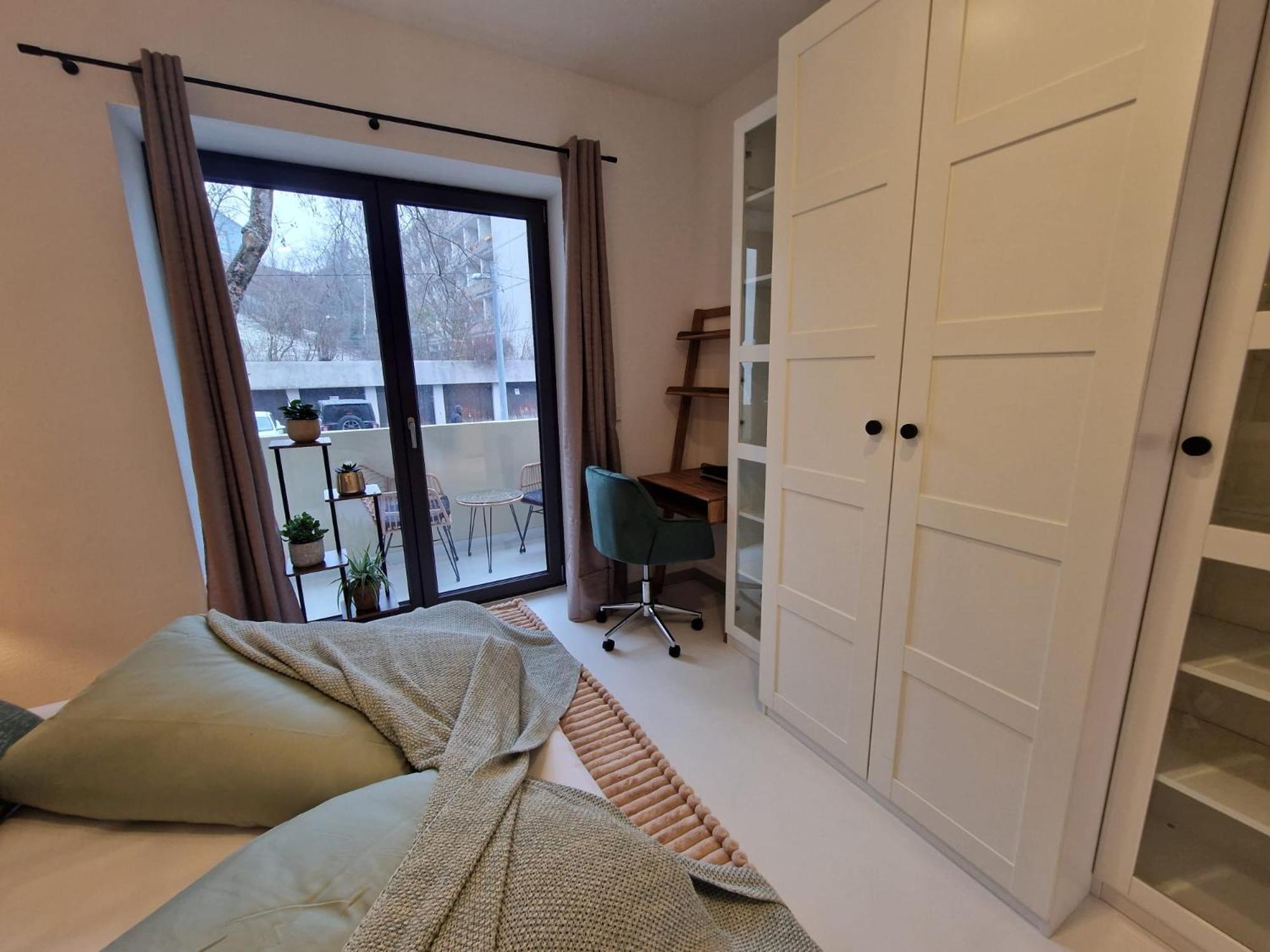 Stuttgart Lux Living - Stilvolles Wohnen Im Zentrum Habitación foto